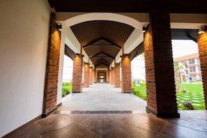 Hallway - Vedik Resort (Hansot)