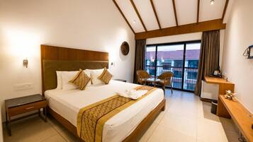 In-room safe, desk, blackout curtains, soundproofing