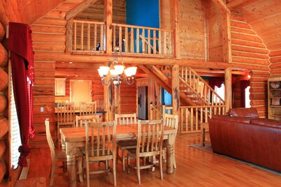 Gorgeous 3 Bedroom Multi-Level Log Cabin With Grand Teton Views!