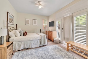 4 Schlafzimmer, Bügeleisen/Bügelbrett, kostenloses WLAN, Bettwäsche