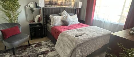 1 Schlafzimmer, Schreibtisch, Bügeleisen/Bügelbrett, kostenloses WLAN
