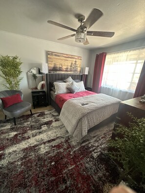 1 bedroom, desk, iron/ironing board, free WiFi