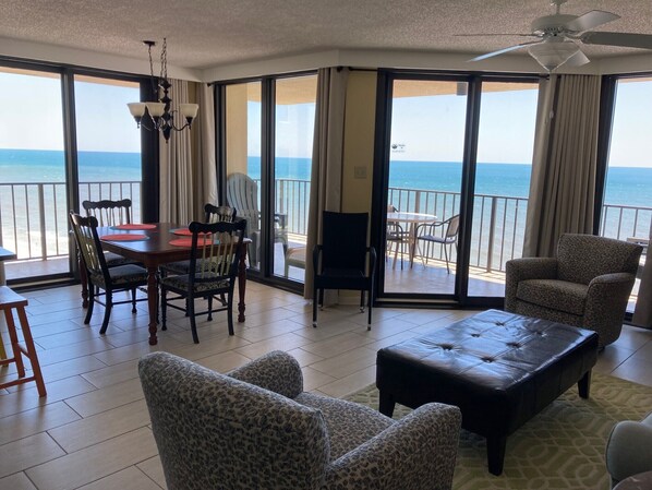 TV connectée, lecteur de DVD, chaîne hi-fi