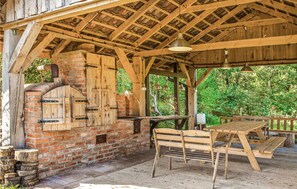 Outdoor dining - 4 bedroom lovely home in Milakowo (Milakowo)