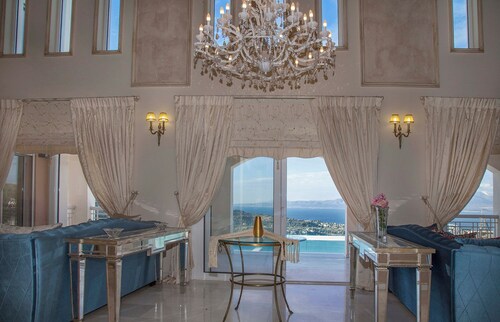 HESTIA: Votre maison de vacances de rêve à côté d'Athènes et de l'île d'Eubée  