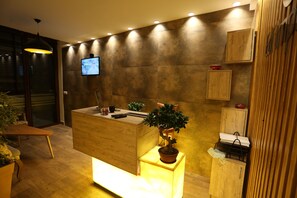 Reception - Hotel Edi Imperial (Prizren)