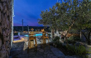 Pool - Awesome home in Drvenik Veliki (Drvenik Veliki)