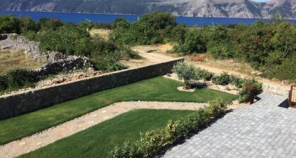 Wabi Sabi Resort & Apartments