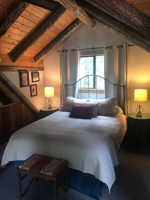 2 chambres, bureau, fer et planche à repasser, Wi-Fi gratuit