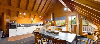 If Spacious, Secluded & Quiet Is What You Want Then Alpine Lodge Is For You.