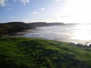 Beach nearby - House at Camaret-sur-mer, quiet on fenced 1km to port (Camaret-Sur-Mer)