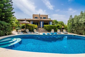 プール