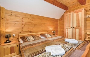 4 chambres, lit de bébé portatif, accès au Wi-Fi (inclus)