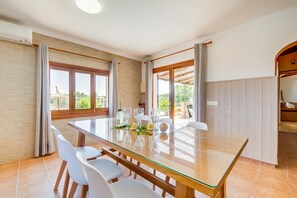 Dining - Rural Finca in Mallorca Can Frit with pool (Santa Margalida)