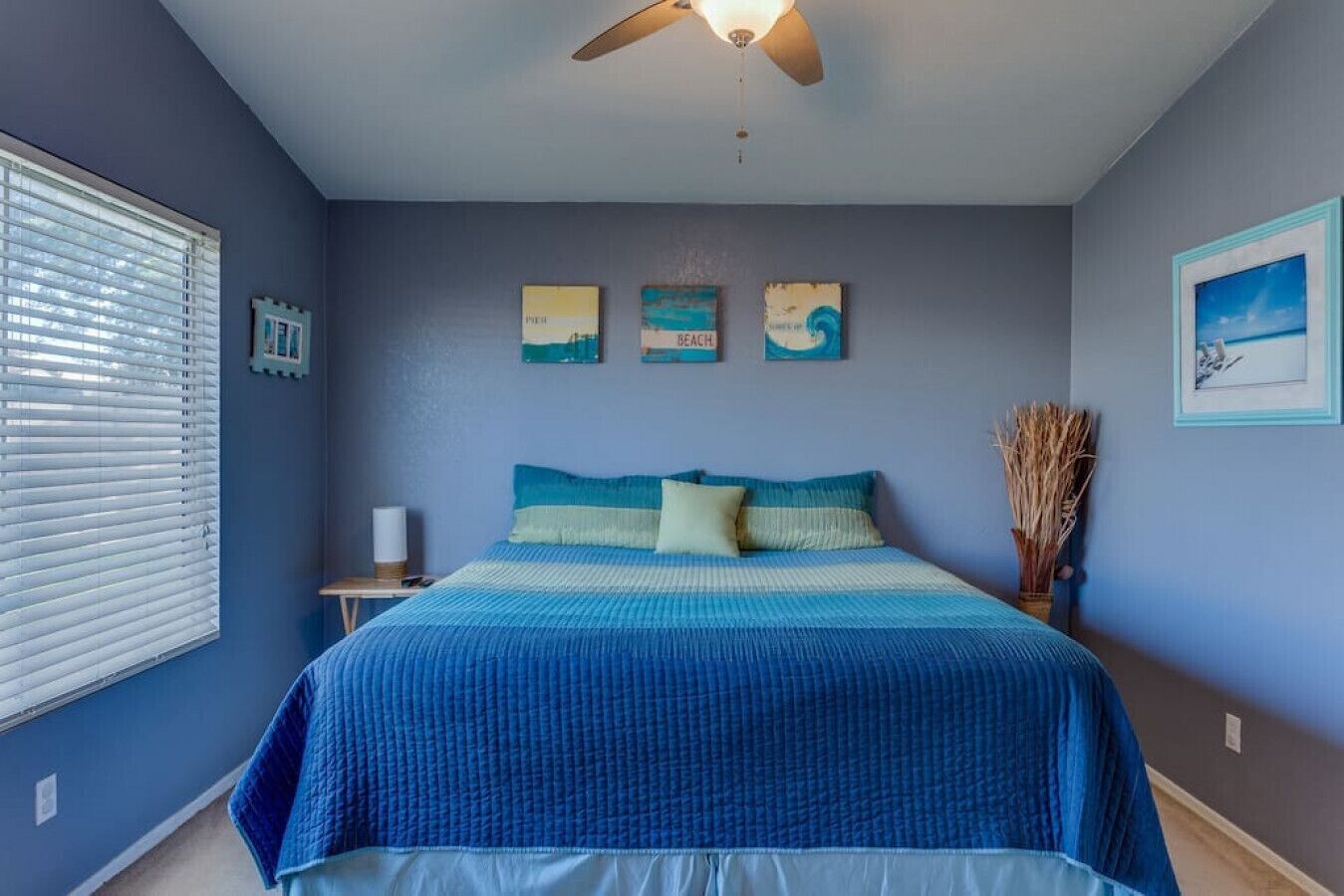 3 sovrum, skrivbord, strykjärn/strykbräda och gratis wi-fi