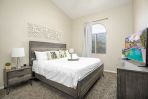 4 bedrooms, desk, iron/ironing board, travel cot