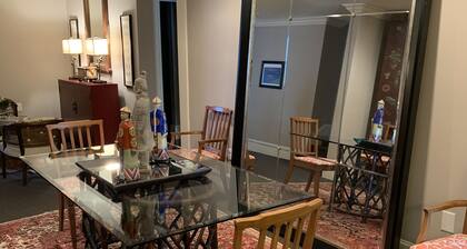 Spacious living in Historic Georgetown with shops, dining, museums steps away!