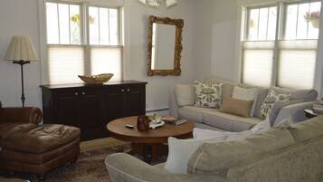 Smart TV, Netflix, reproductor de DVD y servicios de streaming