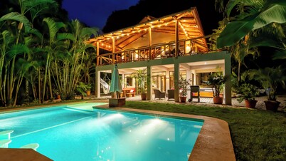 Tropical home in paradise!! 