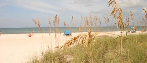 Am Strand, Liegestühle