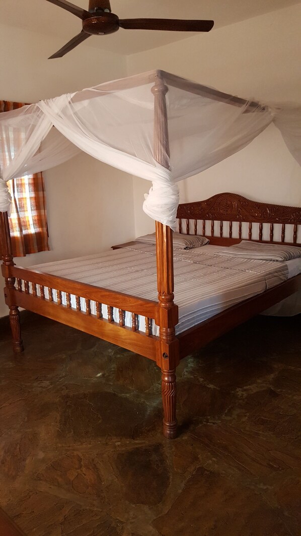 City Double Room, Non Smoking, Beach View