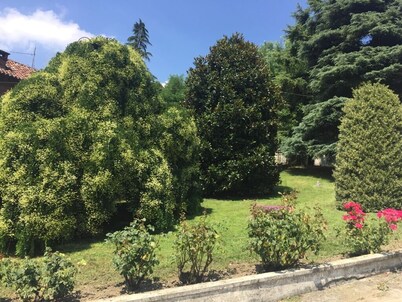 Casa Serena - Unique Retro/Classic Villa in Wine Country near Milan Terrace View