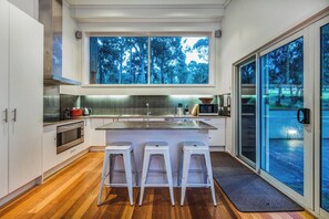 Private kitchen - Golfview Lorne - For all seasons (Lorne)