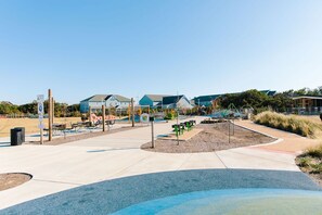 Pool - ★Booking 2026★1 Block to Dowdy Park★Oceanside by Tortuga's Lie★Guarded Beach (Nags Head)