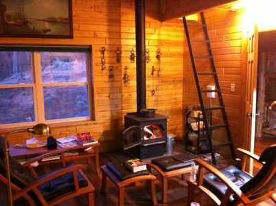 Luxurious Cabin Retreat near Oglebay Park