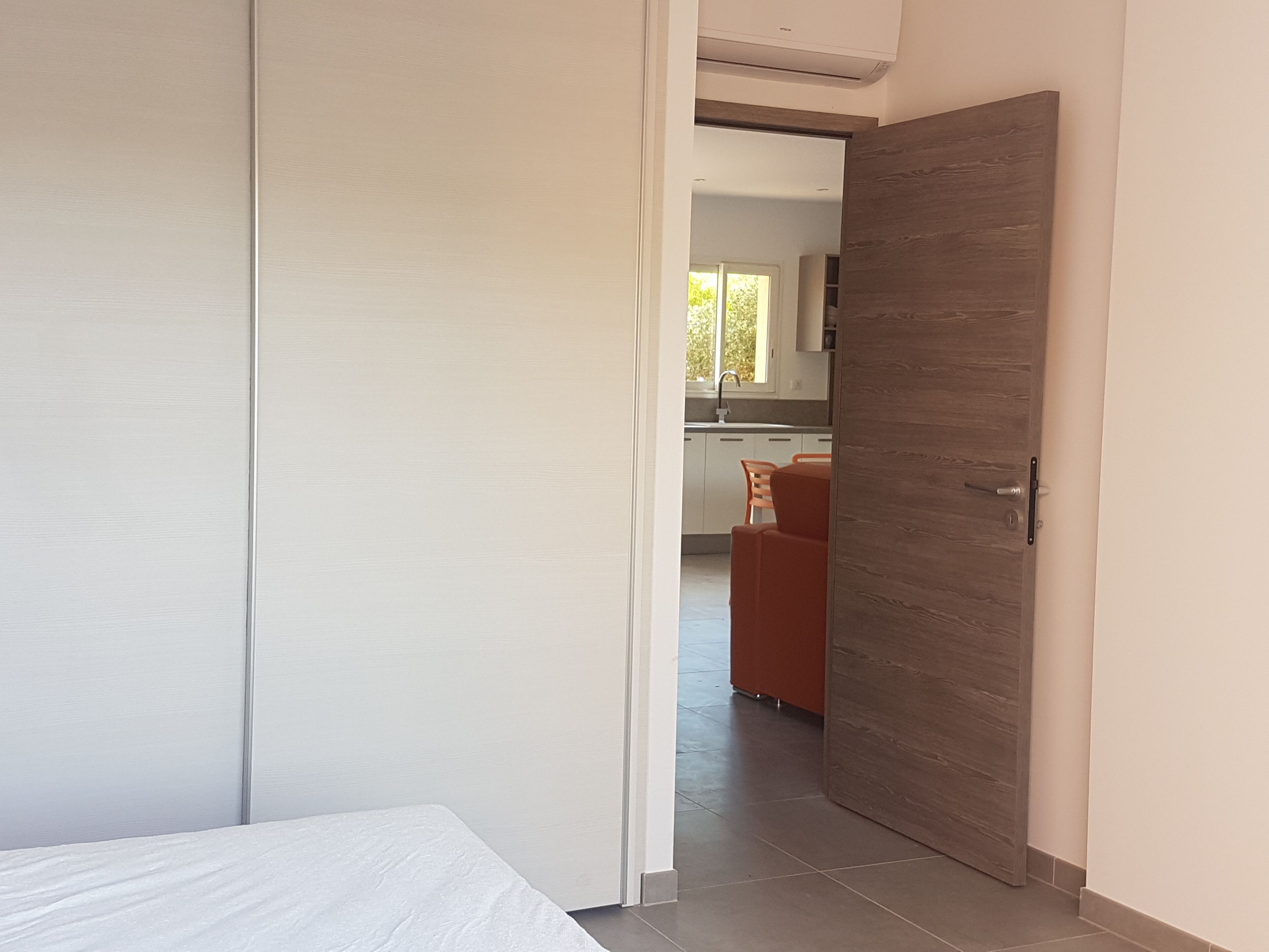 2 slaapkamers, internet, beddengoed