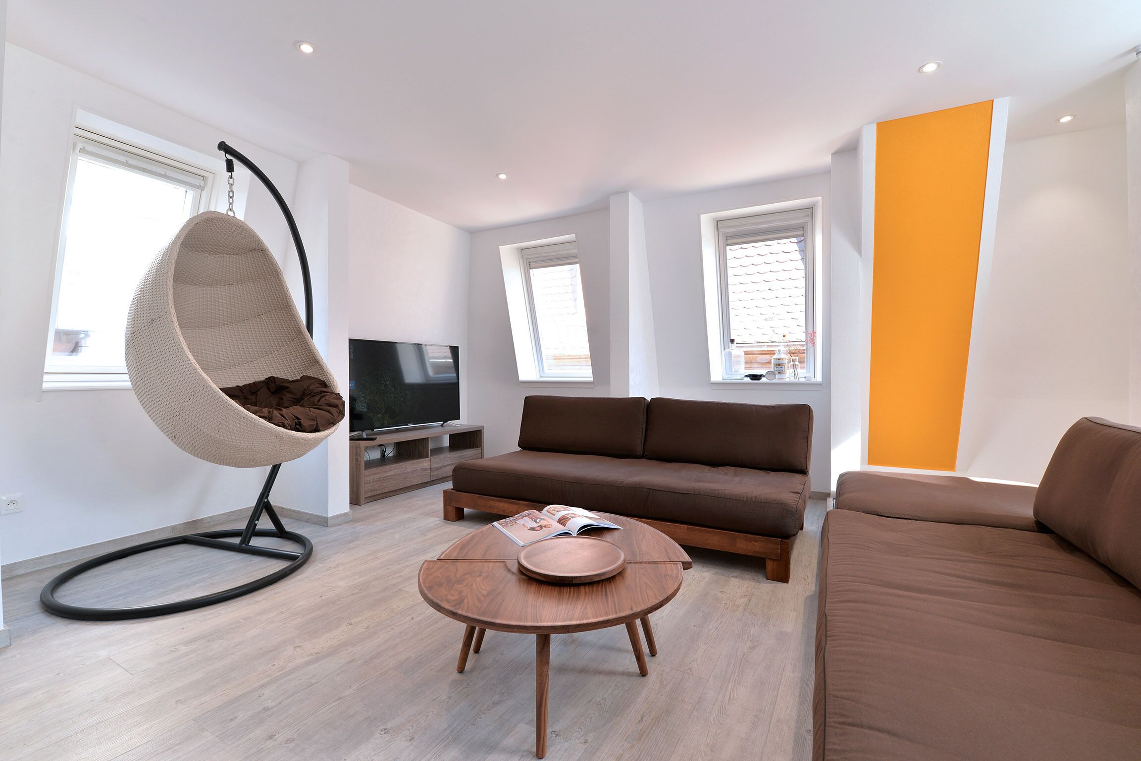 Smart TV, video games, DVD player, offices