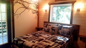 3 bedrooms, iron/ironing board, free WiFi, bed sheets - Sugar Tree Lodge - Secluded Cabin near West Jefferson, Boone and Blowing Rock (Warrensville)