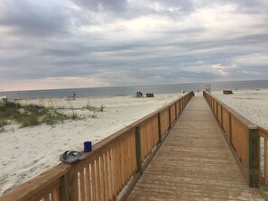 In Strandnähe, Liegestühle