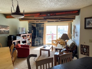 Smart TV, fireplace, video games, DVD player