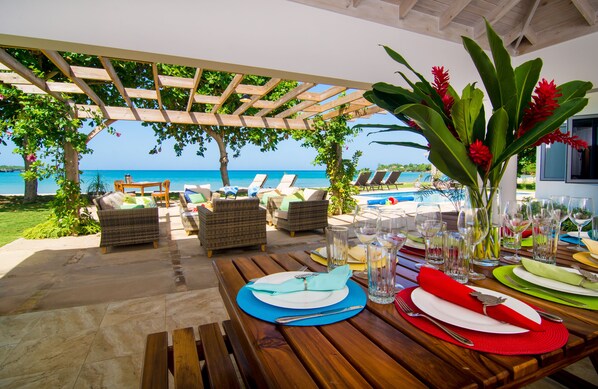 Outdoor dining - Seahorse- - A Slice Of Caribbean Paradise On A Private Beach, Gated Community (Rio Bueno)