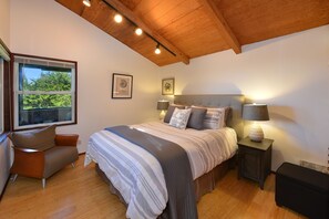 4 bedrooms, free WiFi, bed sheets - 365 Days Great Views of Dillon Beach (Dillon Beach)