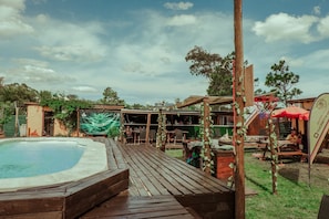 Bar accanto alla piscina