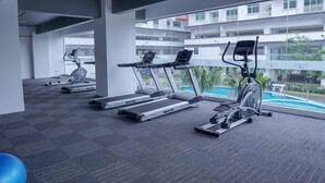 Unclassified image, 2 of 42, button - The Khailily's Guest (Sepang)