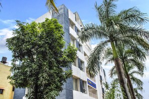 ด้านหน้าที่พัก