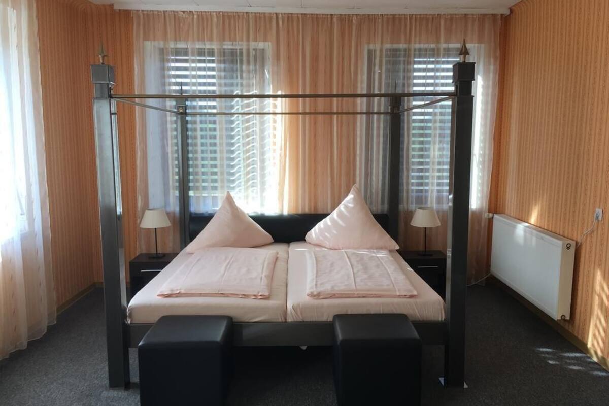 Apartamento, terraço | Escrivaninha, cortinas blackout, quartos à prova de som, berços grátis