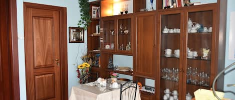 Colazione a buffet inclusa, servita tutte le mattine