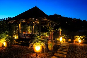 Penthouse | Terrace/patio - Bangtao Beach Garden By RESAVA (Choeng Thale)