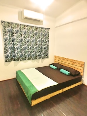Design Double Room, 1 Queen Bed, Non Smoking | Free WiFi - Lavender Green Home (Malacca City)