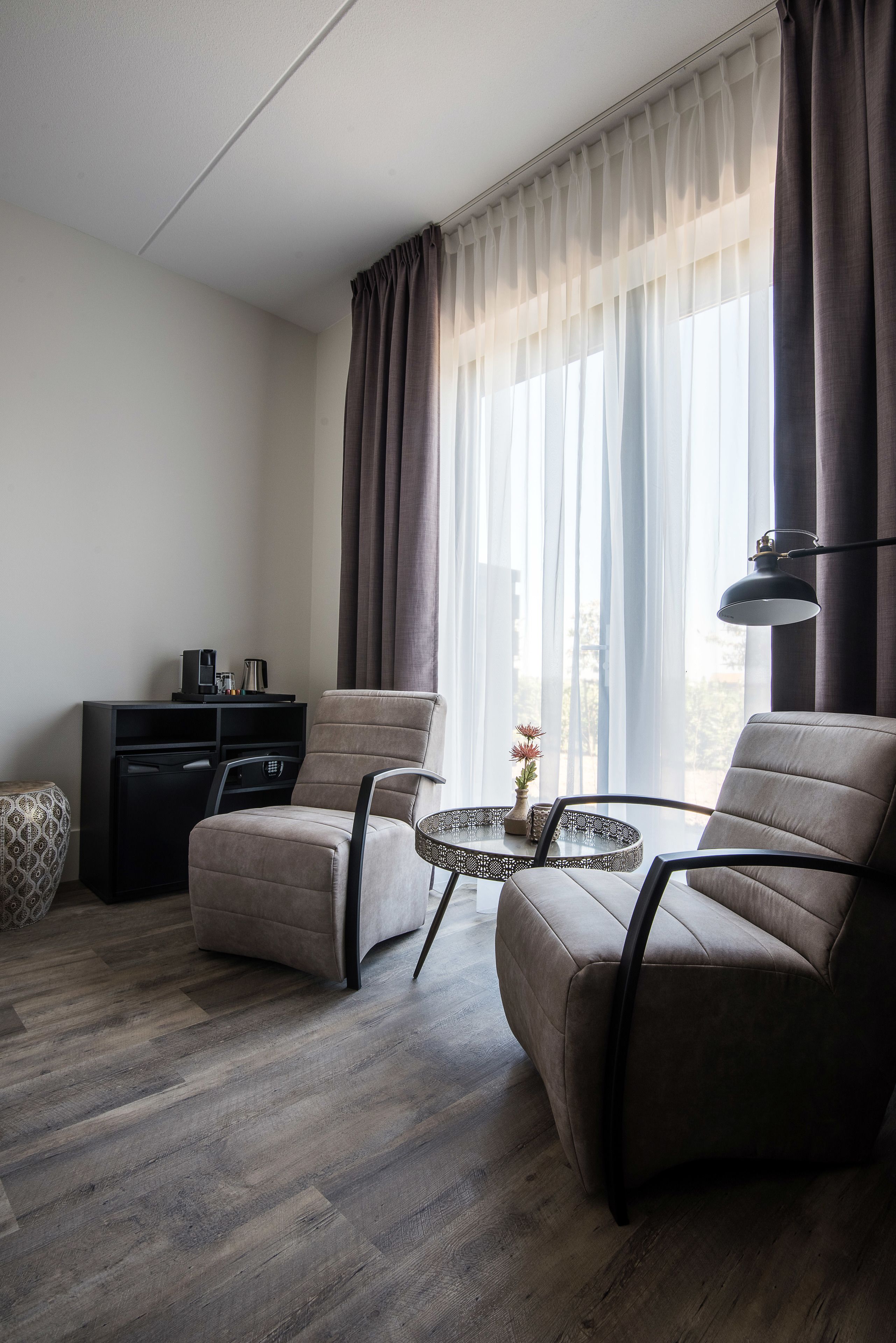 1 bedroom, premium bedding, minibar, in-room safe