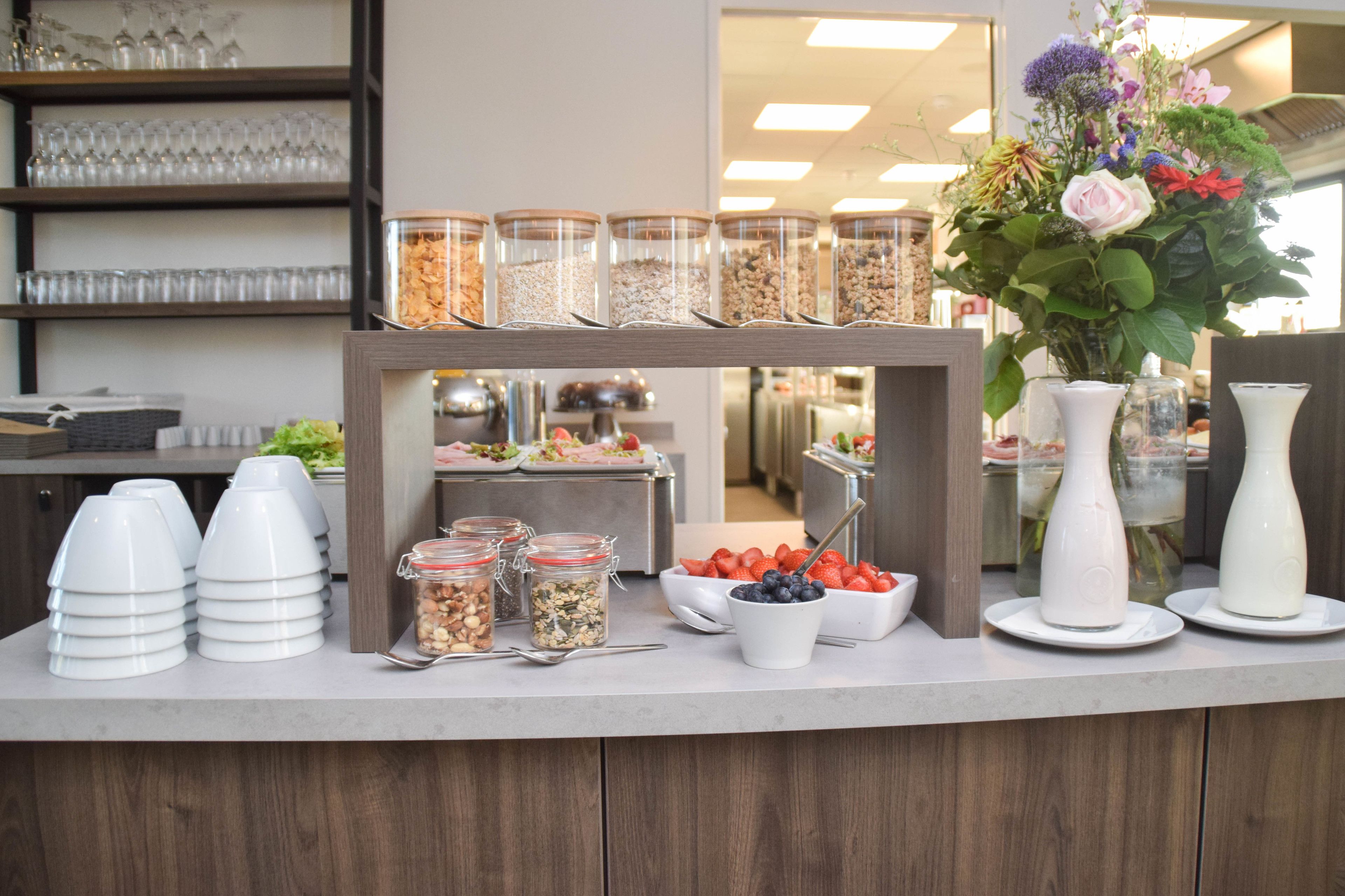 daily buffet breakfast (eur 19.50 per person)