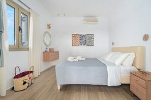 2 chambres, fer et planche à repasser, accès au Wi-Fi (inclus)