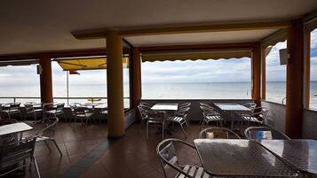 Strandbar