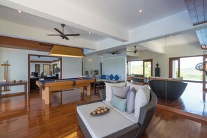Interior - Vichuda Hill By RESAVA (Choeng Thale)