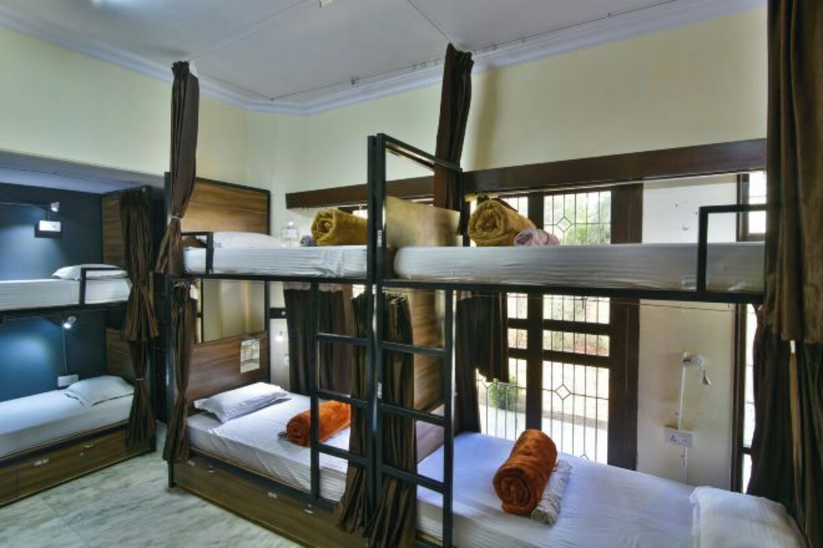 1 Bed in 8 Bed Shared Dorm with Shared Washroom