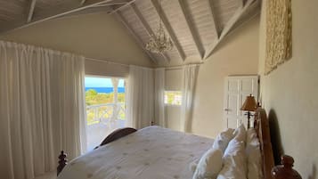 4 bedrooms, in-room safe, iron/ironing board, travel crib